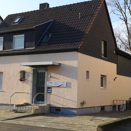 Messe Cgn/Dus Grossraeumige Wohnung In Guter Verkehrslage Леверкузен Екстериор снимка