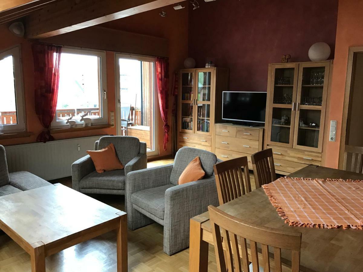 Messe Cgn/Dus Grossraeumige Wohnung In Guter Verkehrslage Леверкузен Екстериор снимка
